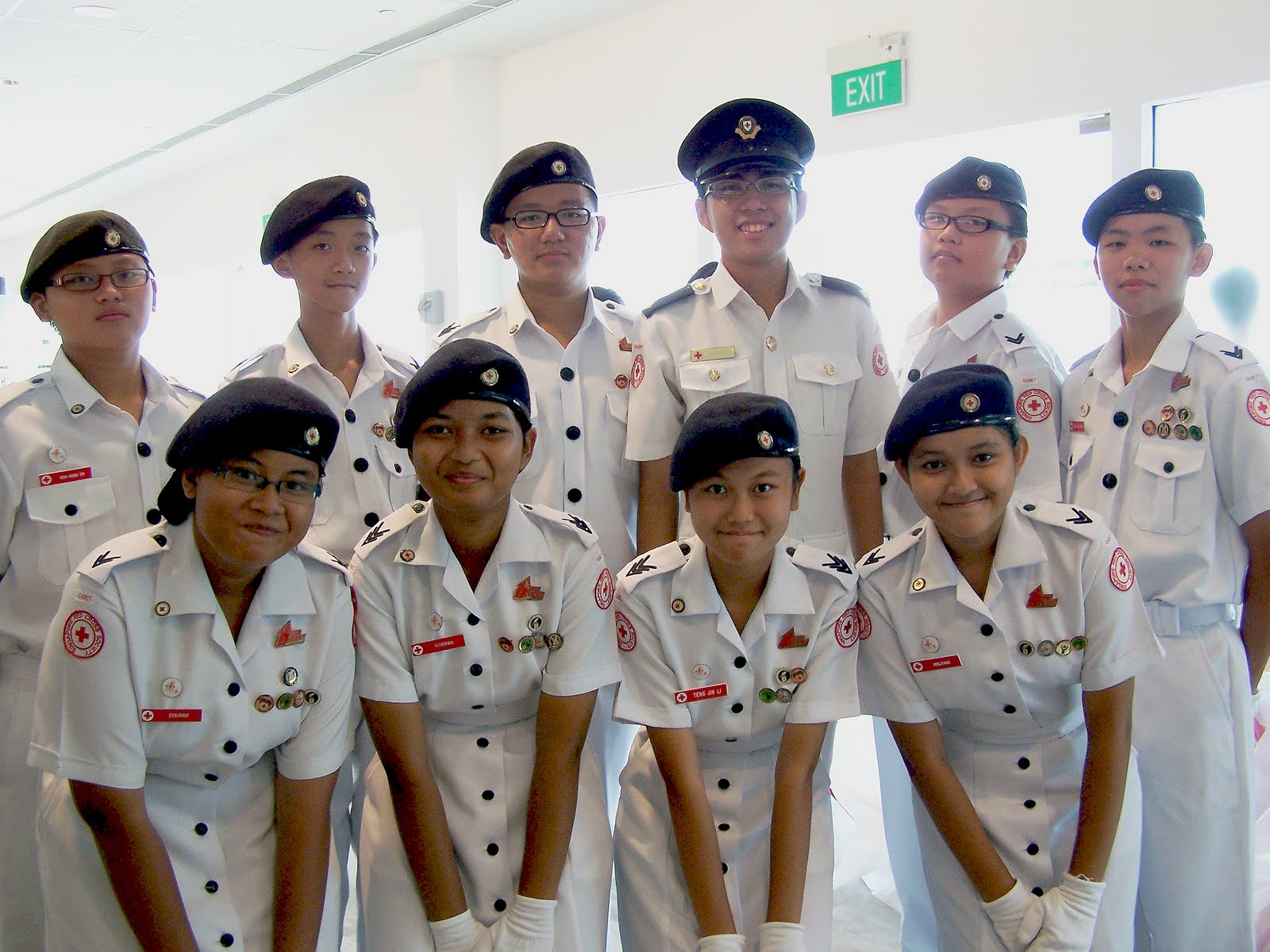 August 2010 - Hua Yi Red Cross Youth
