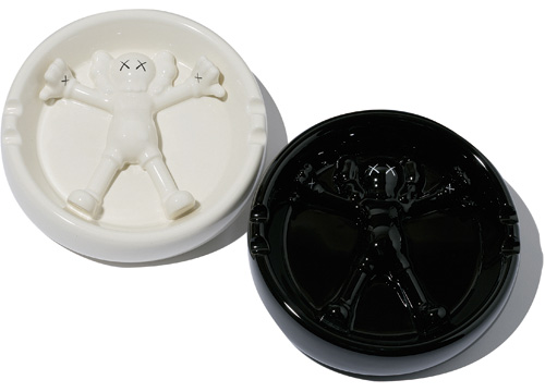 [kaws_ashtray.jpg]