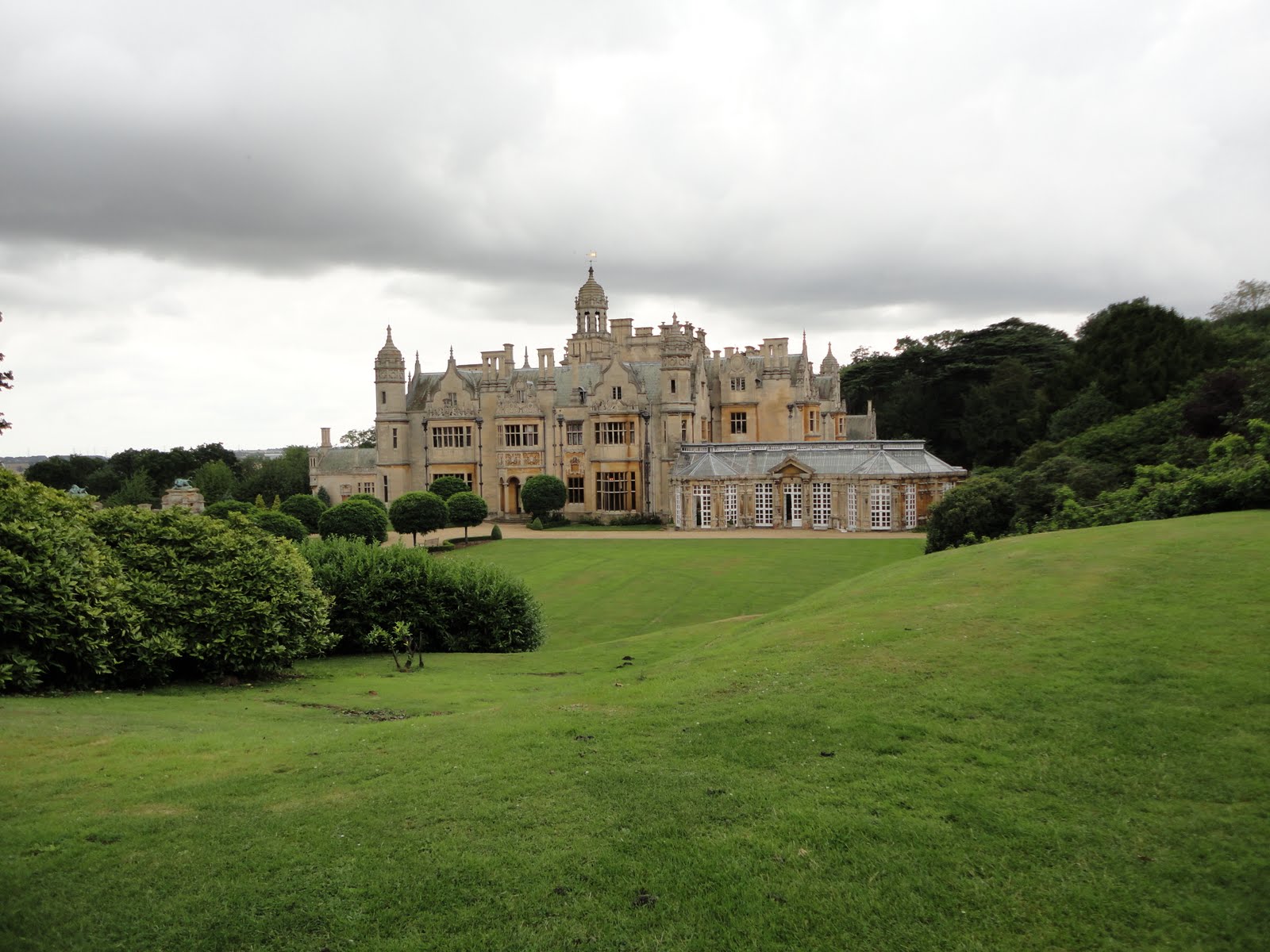 Honors British Literary Landscapes Coventry Cathedral and Warwick Castle