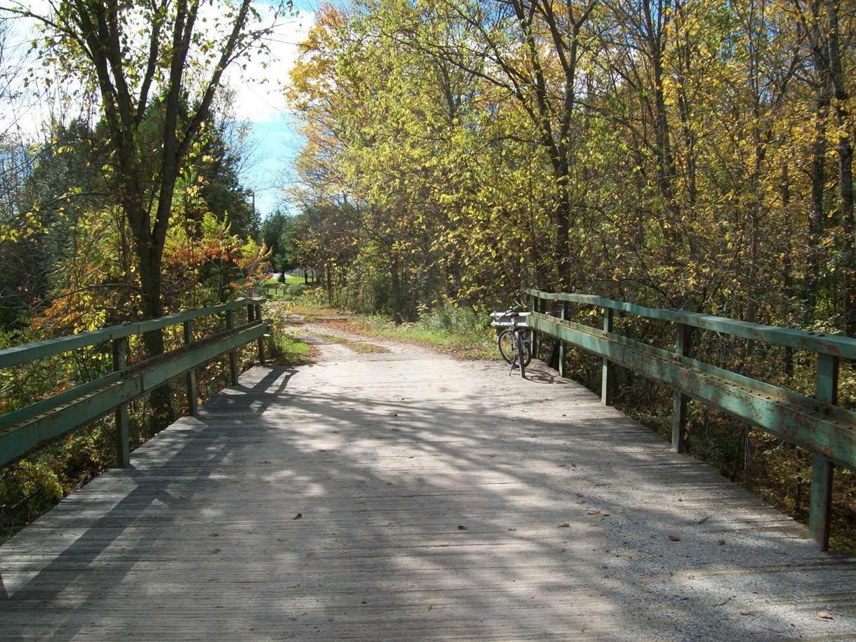 Travel Wolfe St Albans, Vermont