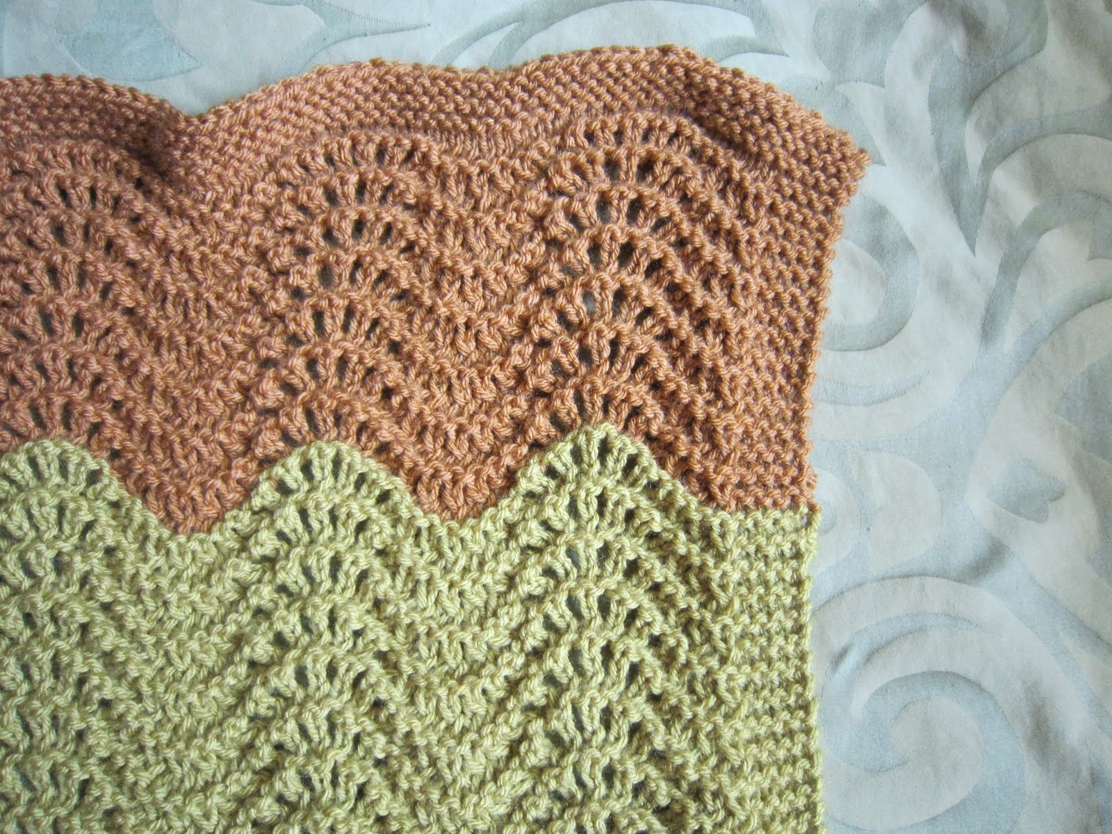 in-my-pajamas-new-feather-and-fan-baby-blanket