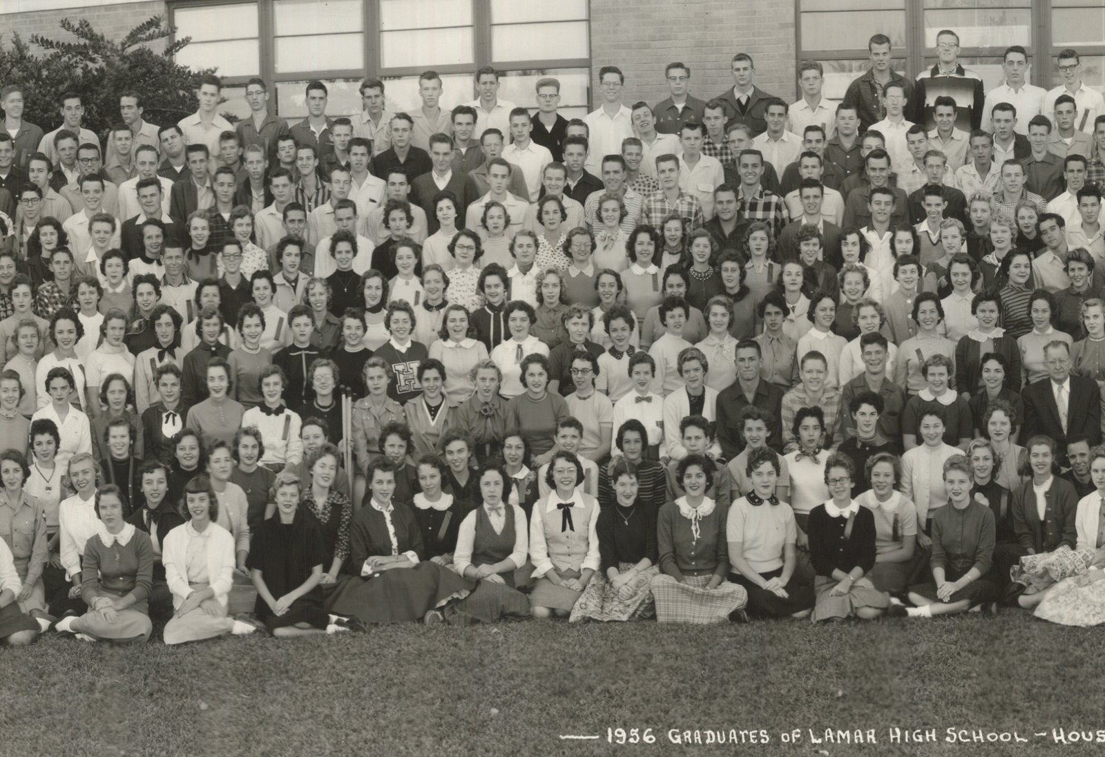 Lamar 1956 Seniors Center Left Section