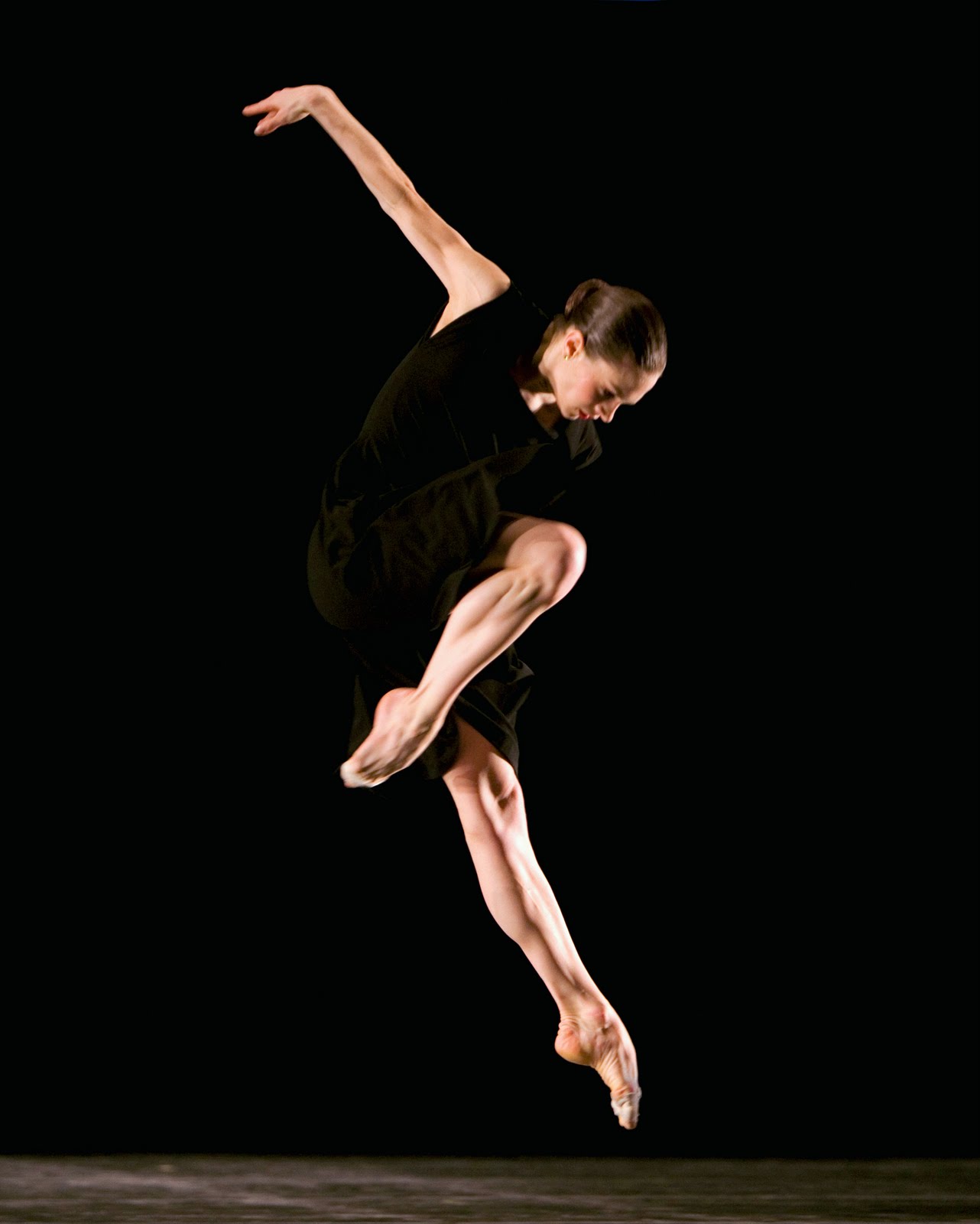 [Vespers.Foster+8X10.cr.ASjpg.jpg]