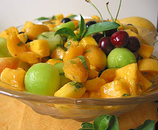 MANGOLICIOUS MORNINGS with FRUITY BEGINNINGS!!