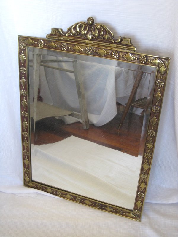 instinto: originales muebles para usar de nuevo - ESPEJO A