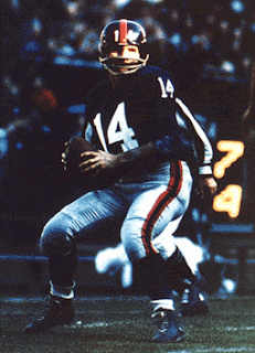 Today in Pro Football History: 1962: Y.A. Tittle Passes for 505 Yards and 7  Touchdowns