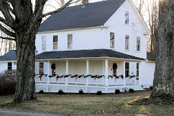 farmhouse christmas colonial connecticut england classic historic presently interested
