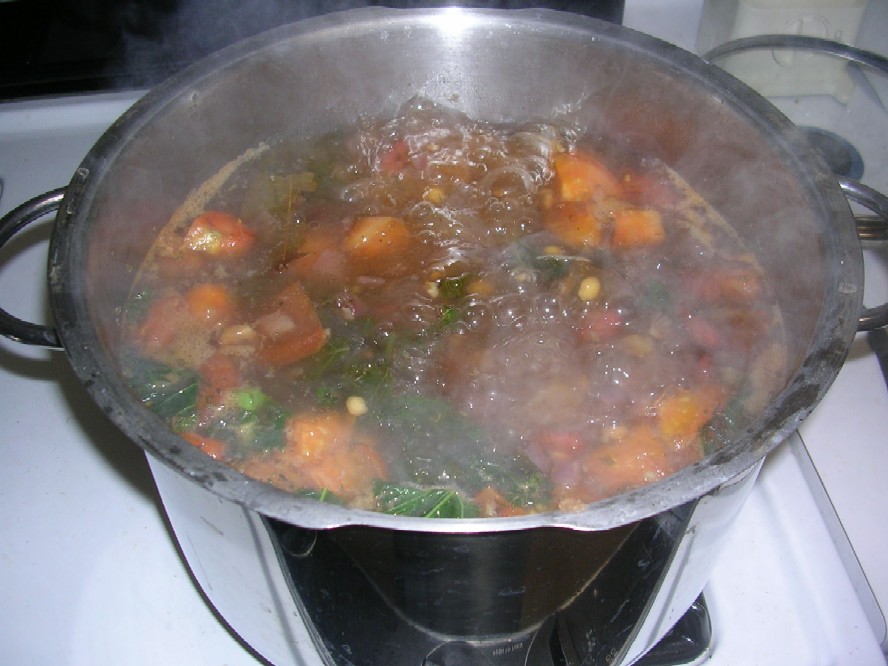 [azorean+kale+soup.JPG]