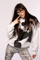 [sad_panda_jumper_close_[ekm]160x240[ekm].jpg]