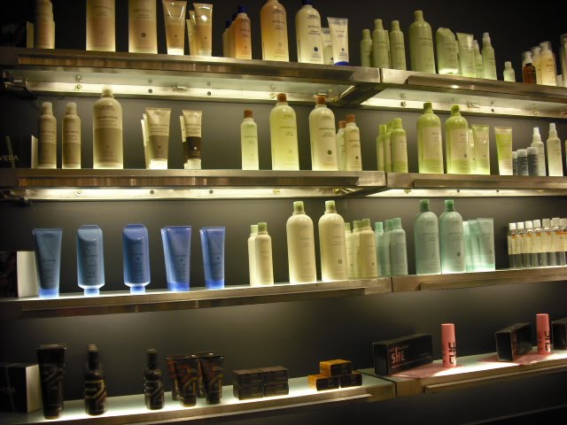 [DSCF9781.JPG]
