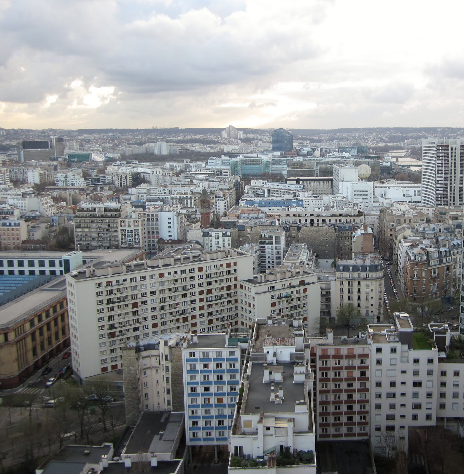 Polly-Vous Francais?: The Rooftops of Paris