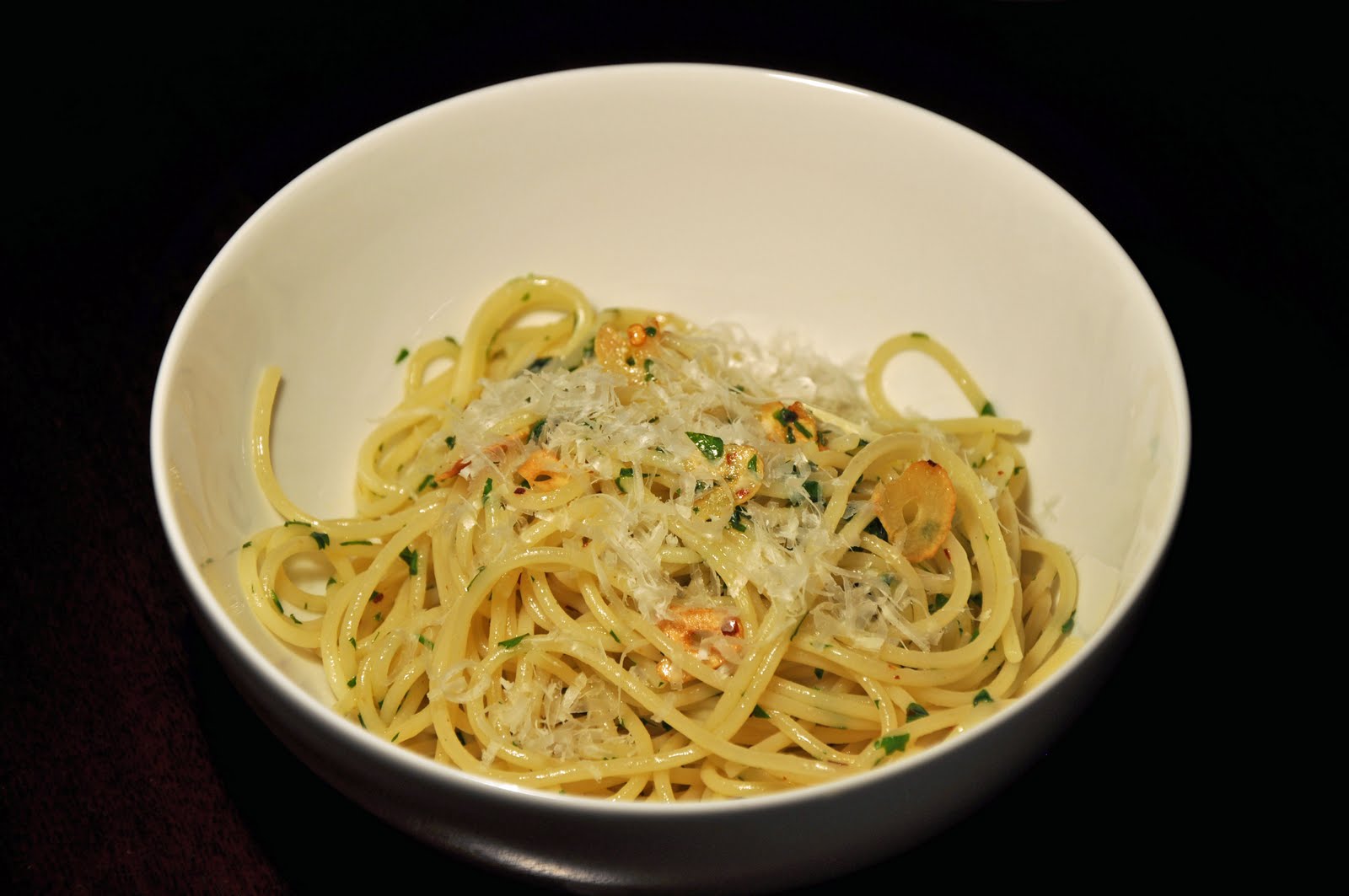 Slice of Rice Spaghetti with Garlic and Oil