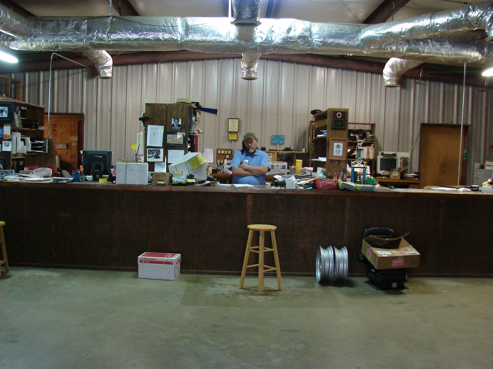 A Handfull of tools and a Hammer Before pictures of the move