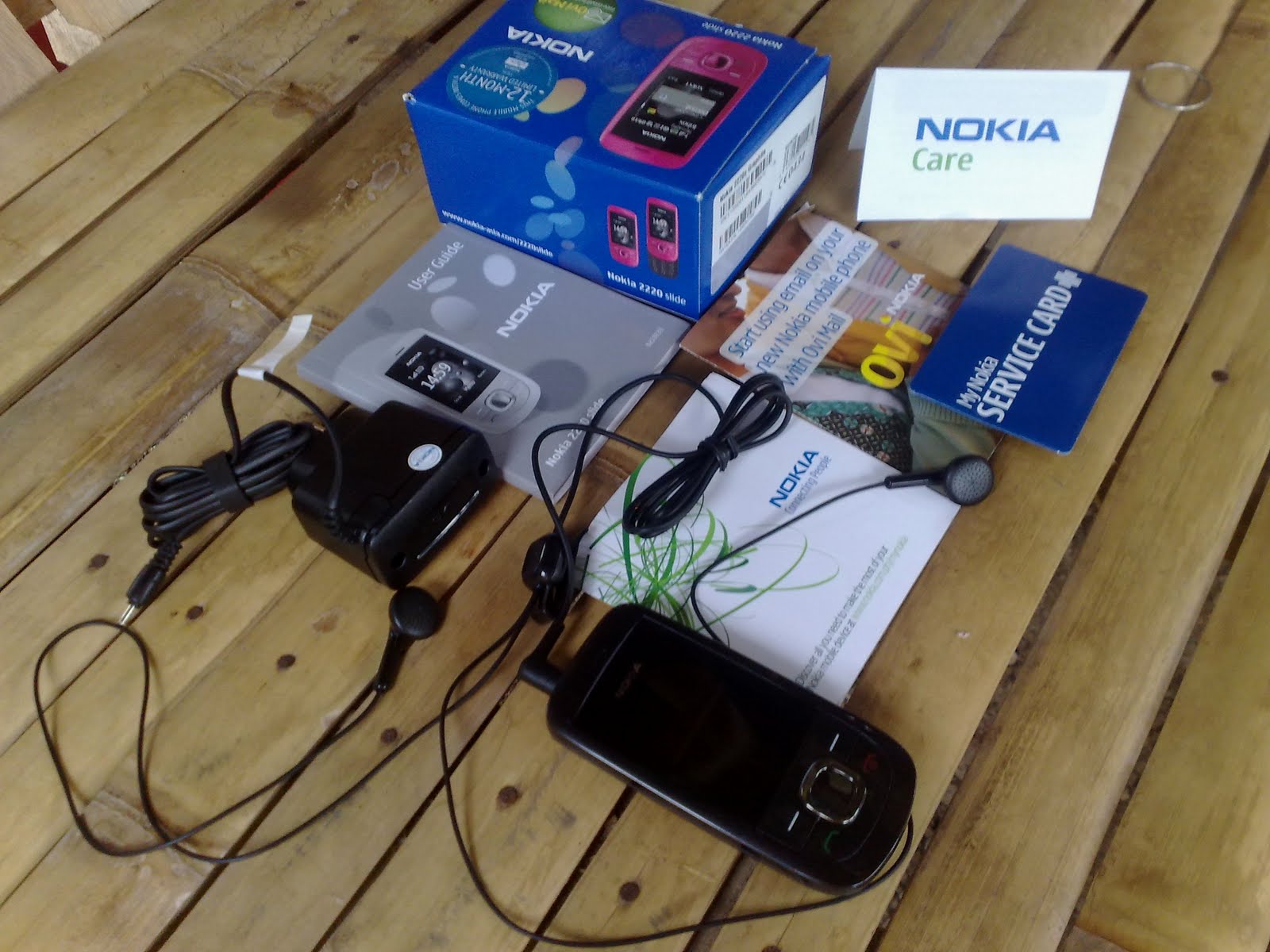 Nokia 2220 Slide Styler ~ SCRATCH e-PAD!