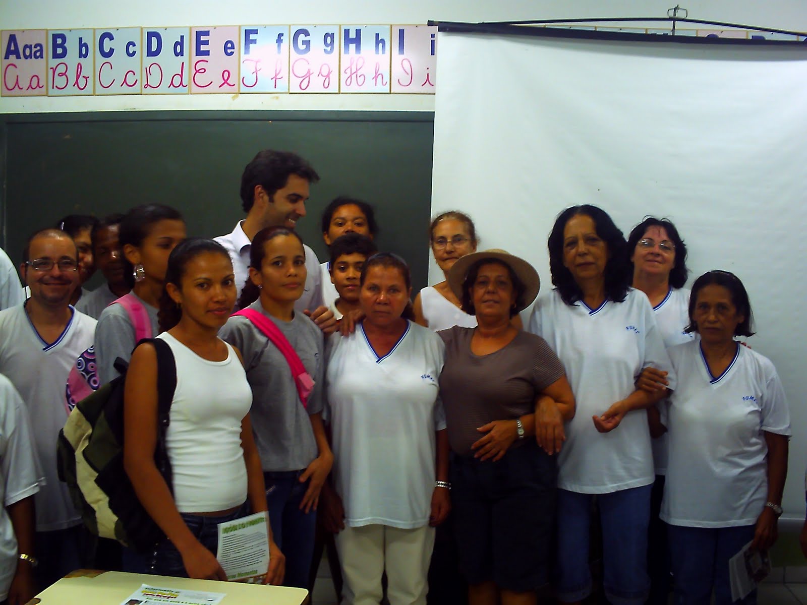 MOVIMENTO "SOU FELIZ SEM DROGAS": ESCOLA MUNICIPAL CIRO EXEL MAGRO