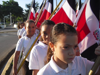 El Granero del Sur: Estudiantes Colegio Padre Guido rinden tributo a la ...