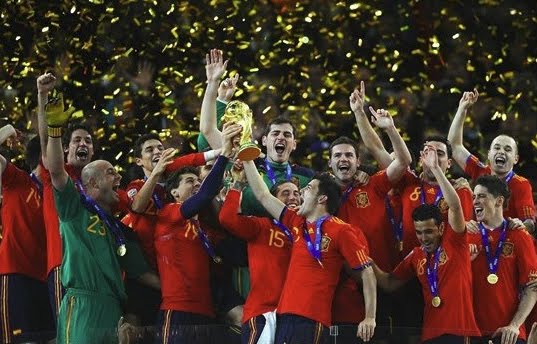 Selección española de fútbol campeona mundo - MENTE NATURAL DE MODA