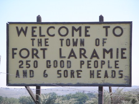 [Ft.+Laramie.JPG]
