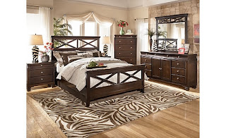 Ashley Furniture: Hayley