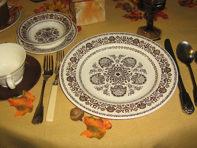 Oak Rise Cottage: A Second Fall Tablescape (Loaded With Bargains!)