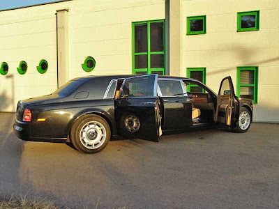 Rolls Royce Phantom Stretch Limousine