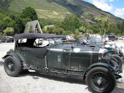 Bentley on Bentley Spotting  Vintage Bentley Tour Of New Zealand