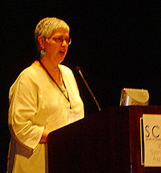 [EllenWittlinger.jpg]