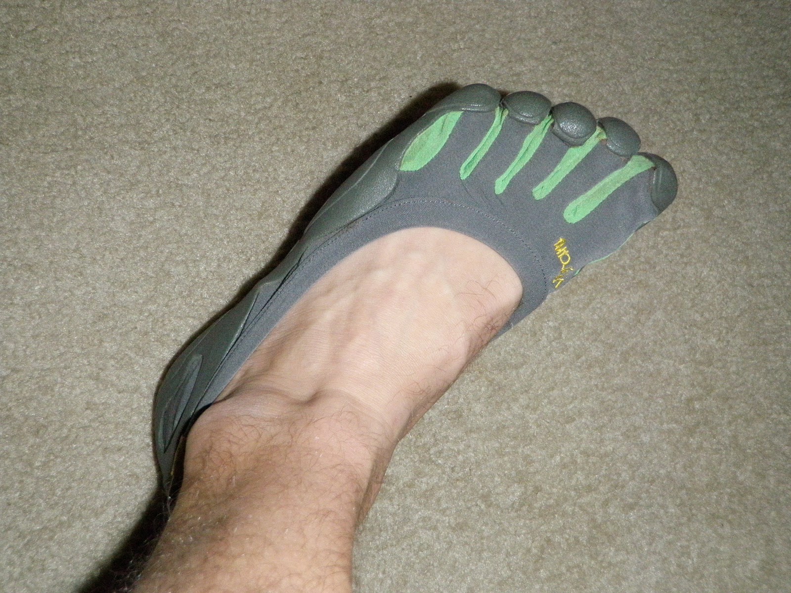 vibram men's signa athletic boating shoe