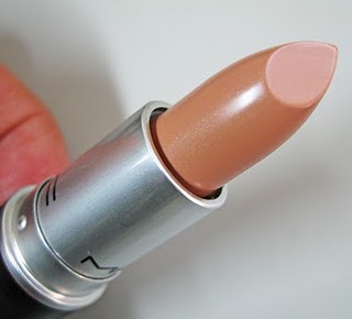 My Favourite Cosmetics: MAC un must have... CREME D'NUDE
