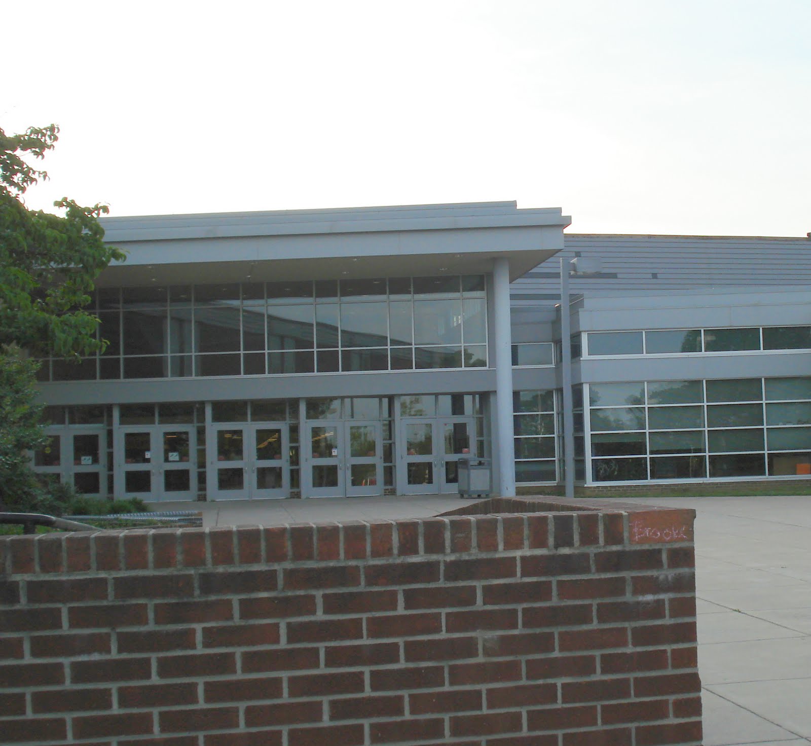 Joann and Jack Hayfield Secondary School