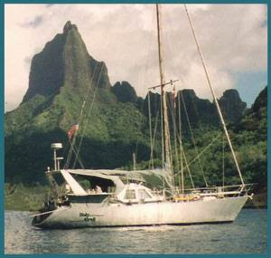 Sail Hawaiian Islands with Sailing Charter