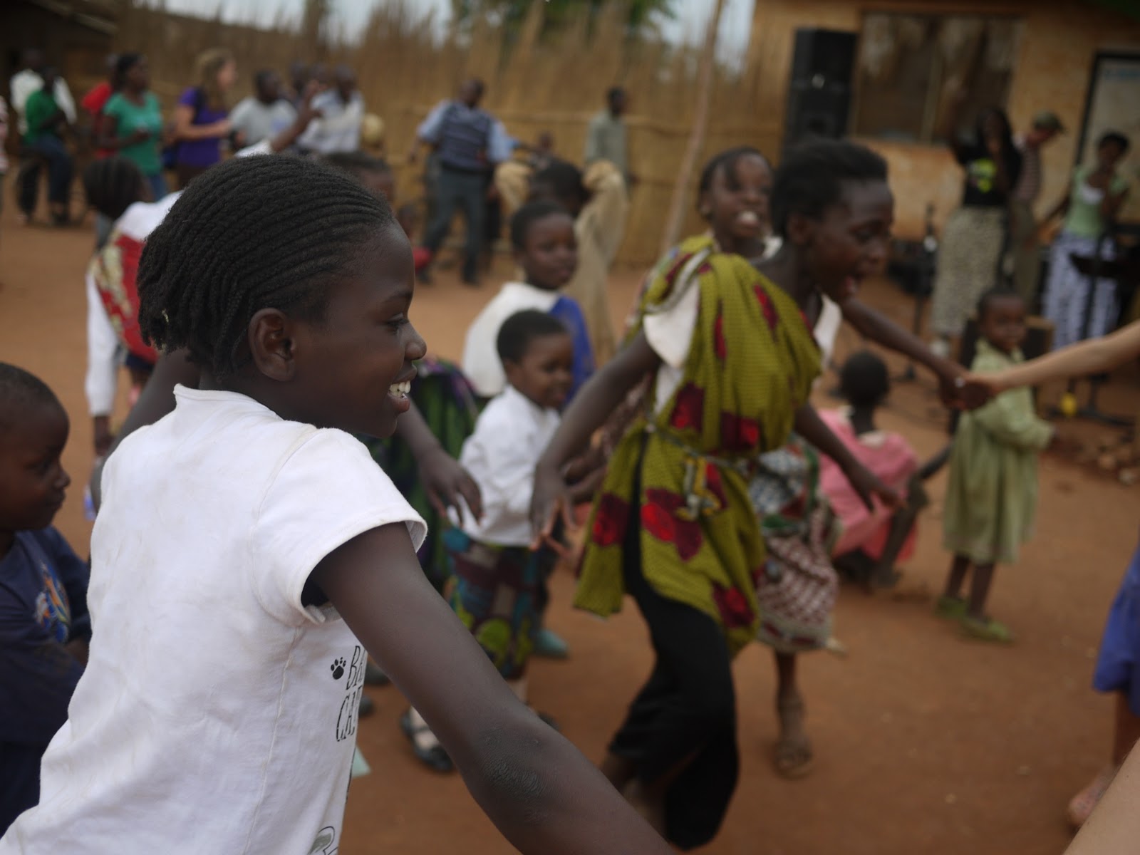 Robsons In Malawi: Dzaleka Refugee Camp