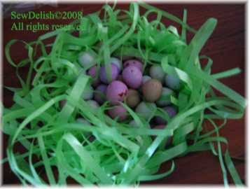 Easter eggs in nest Easter eggs nest green