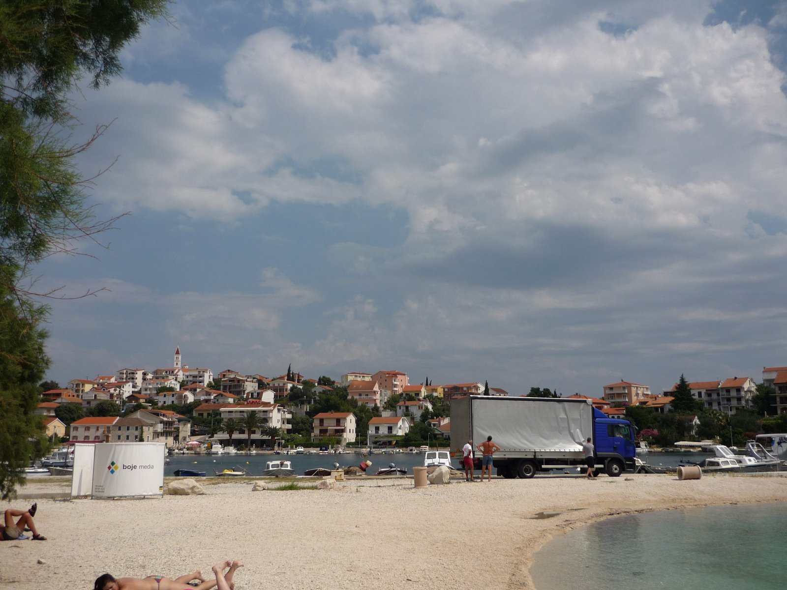 [P1030292.JPG]