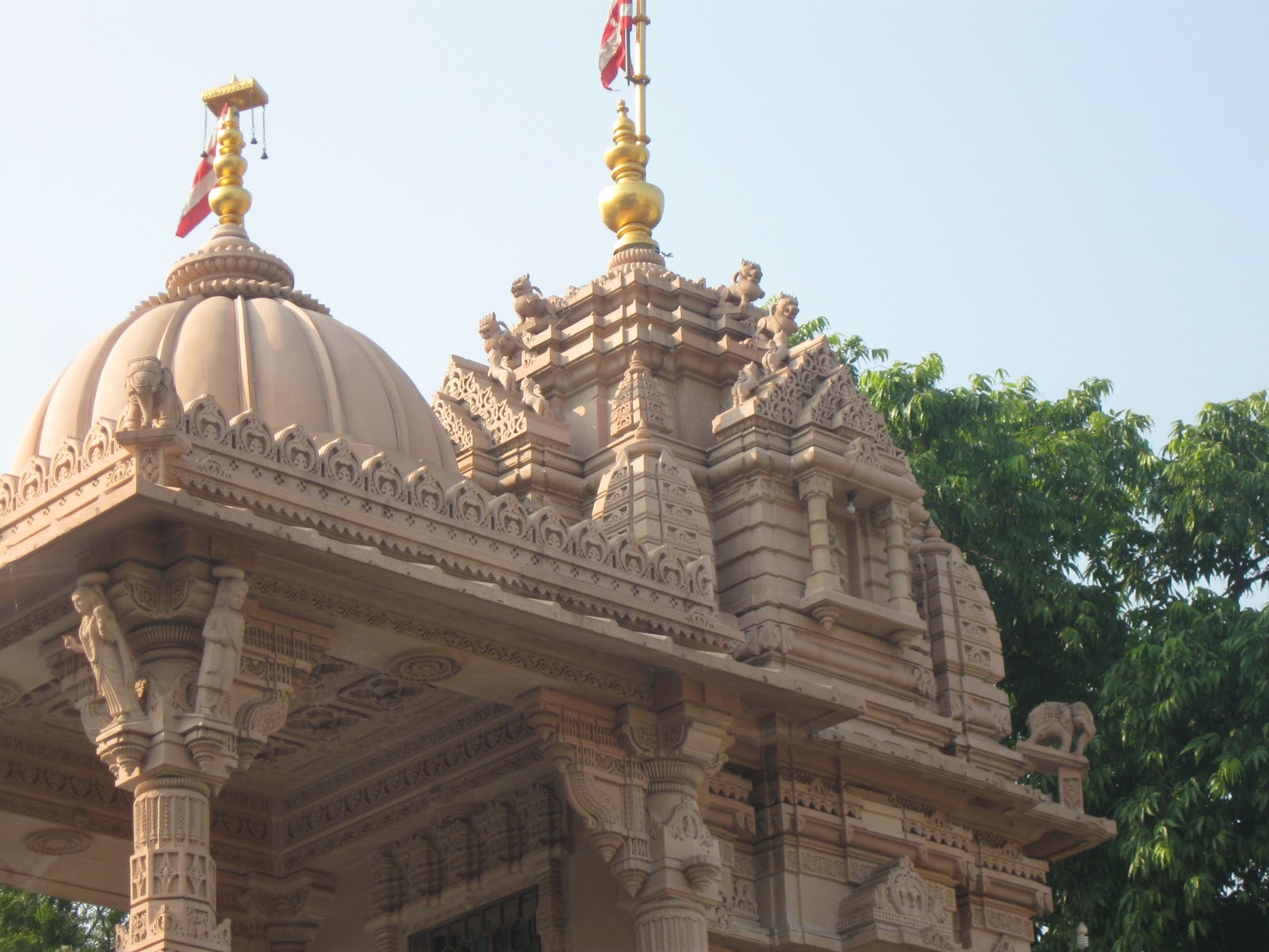 Monuments Of Vadodara: The Swaminarayan Temple , Atladra Vadodara