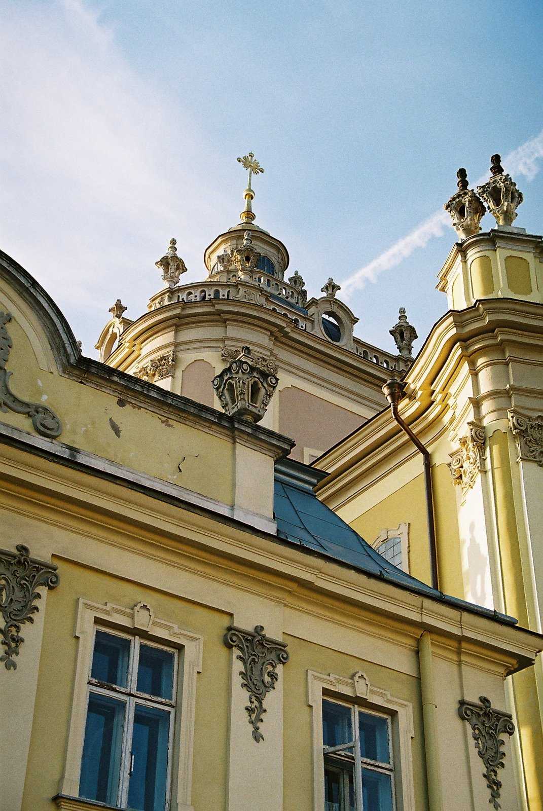 [F1100005.JPG]