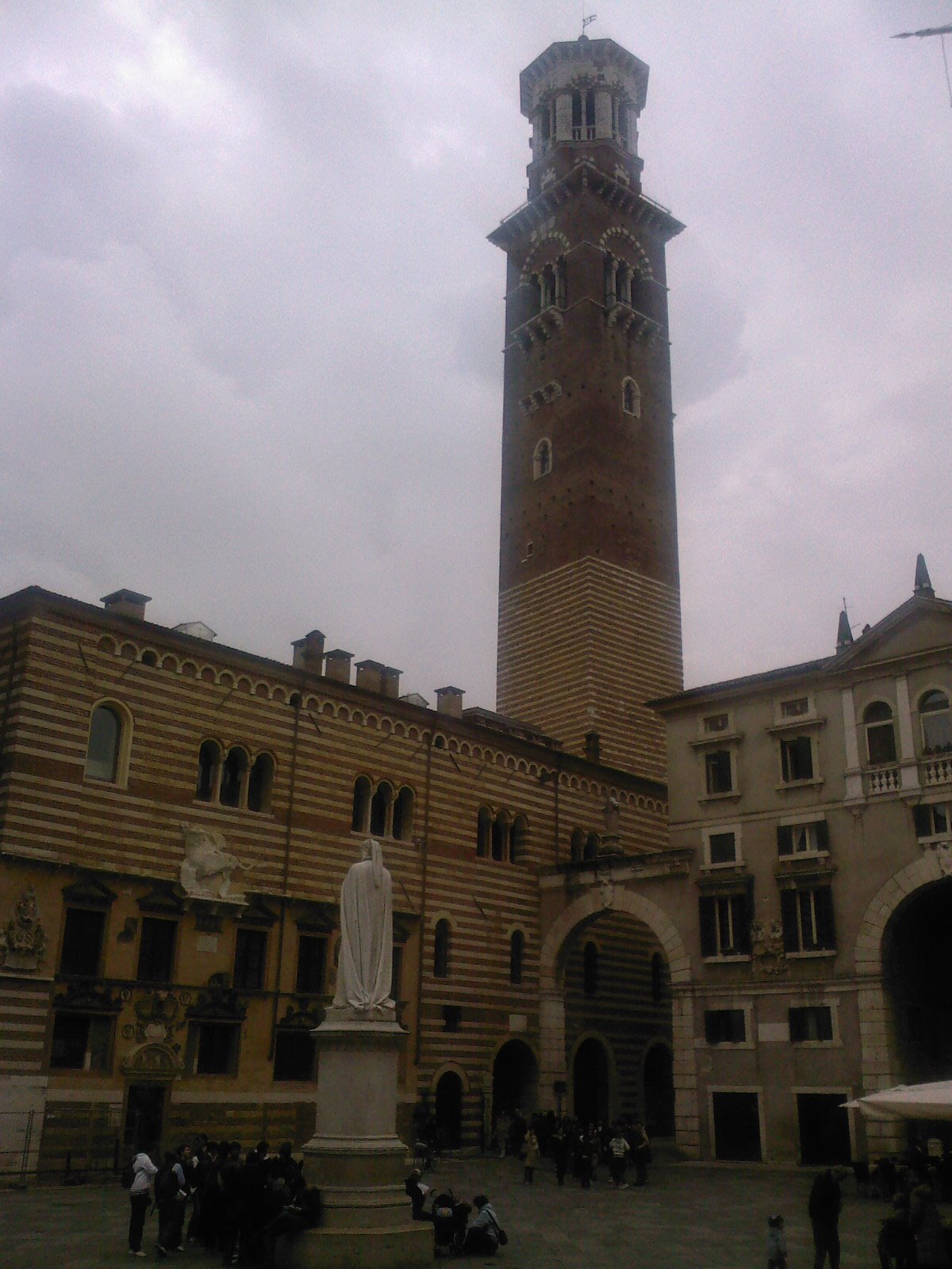 [SP_A0490.jpg]