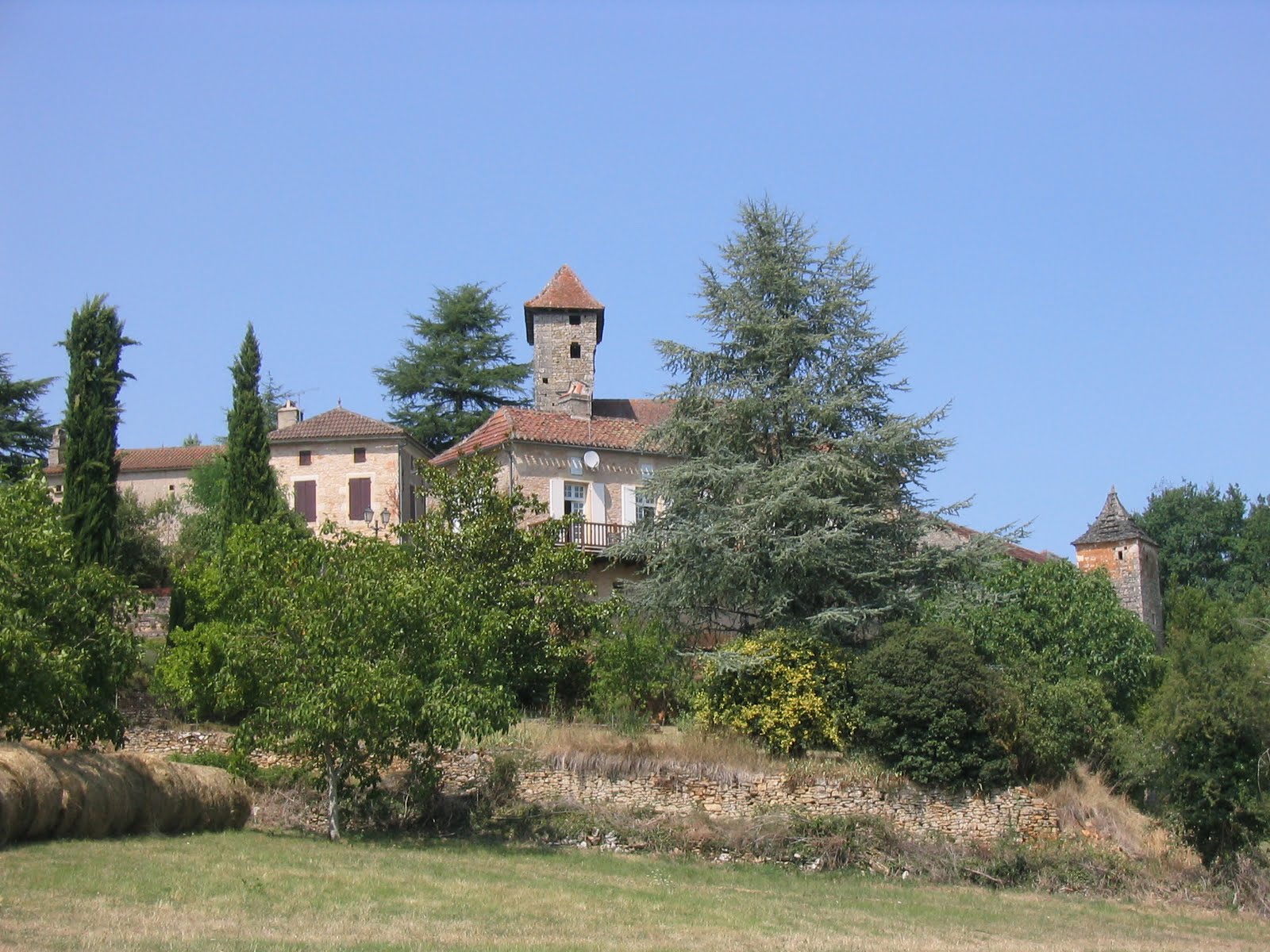 Peter and Caroline Go to France: Martignac, France