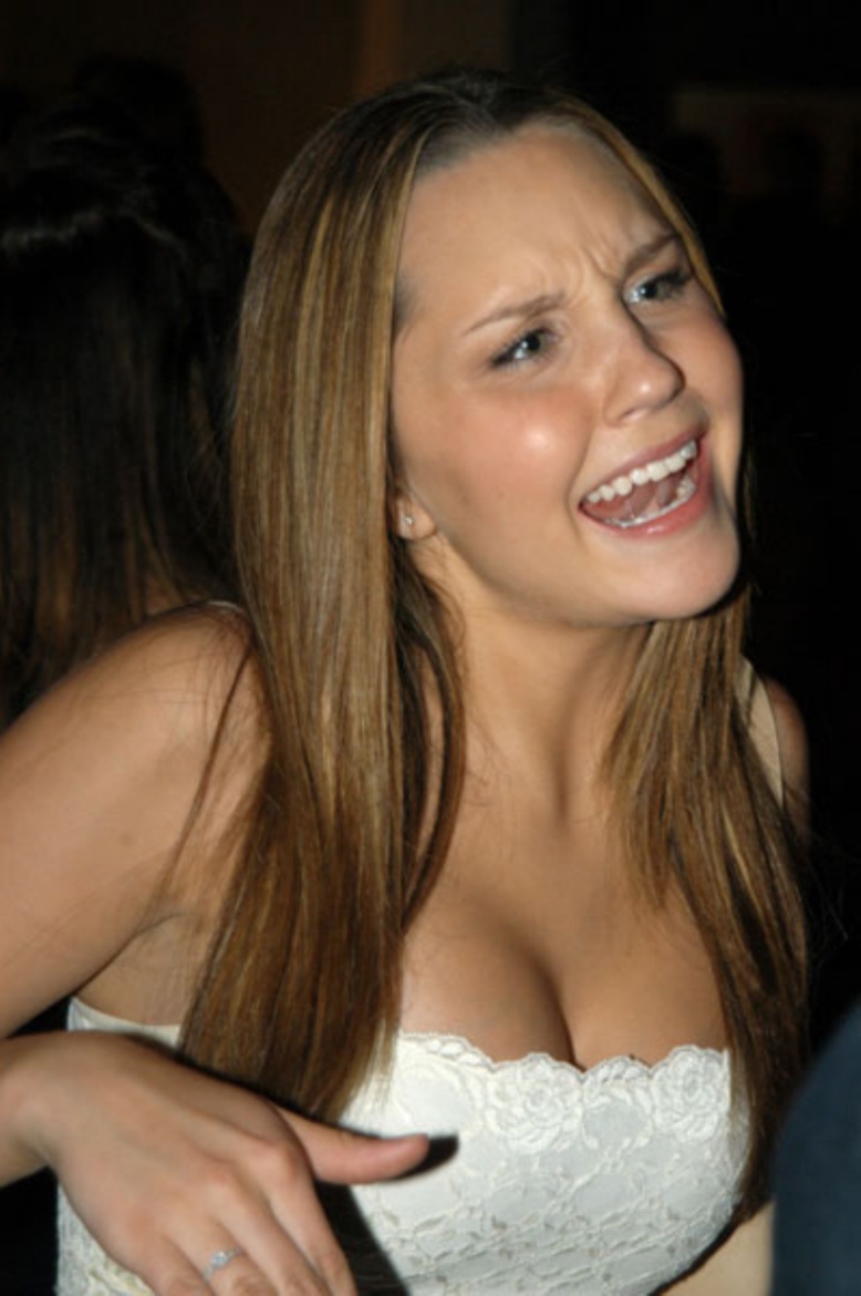 Amanda Bynes Super Sexy Pic