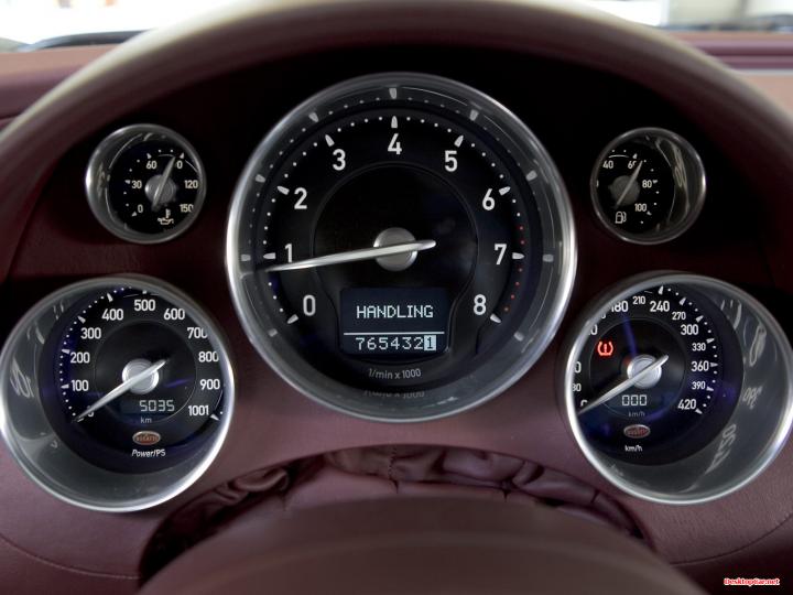 [Bugatti-Veyron-18.jpg]