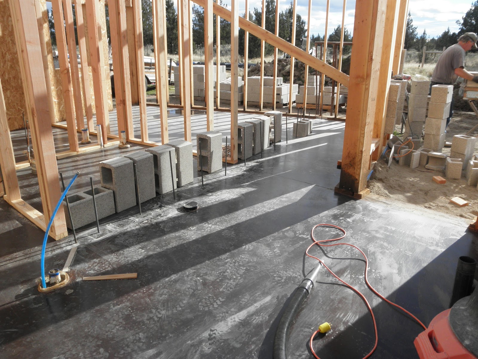 Roundup Ranch: Nov 16: Framed & Double Block Walls Finished. Curved