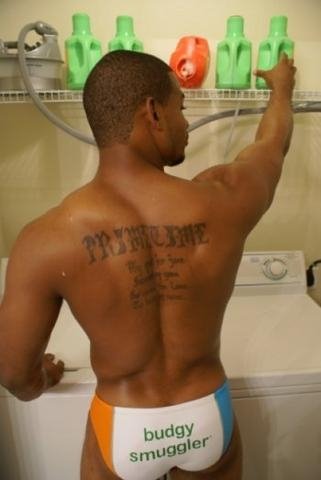 [laundryspeedo.JPG]