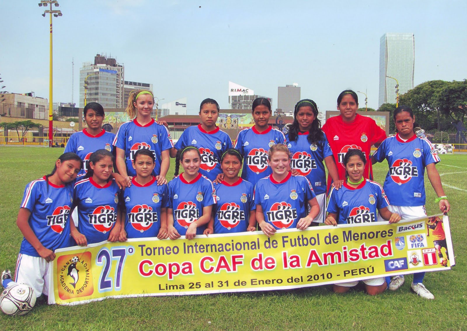 Club Real Maracaná FUTBOL FEMENINO PERU