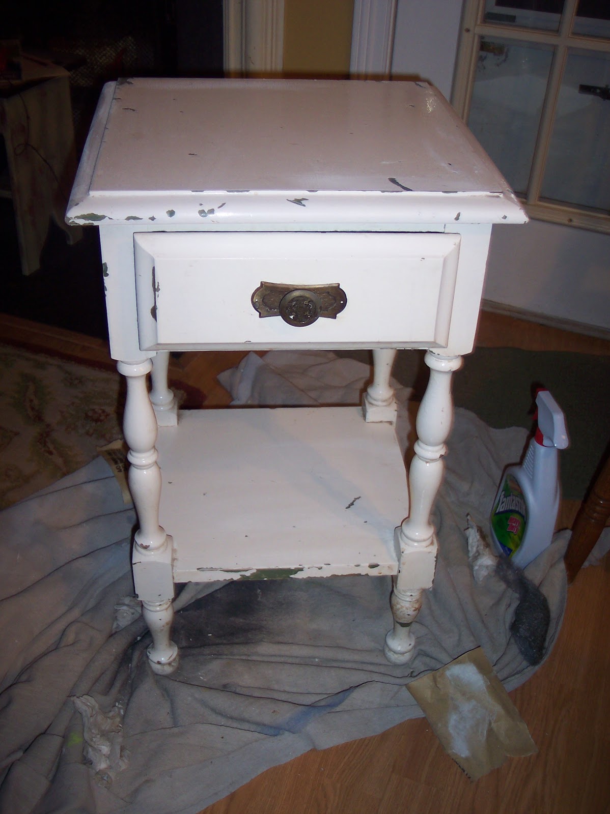 Uniquely Chic Furniture Blue and White Mosaic Side Table