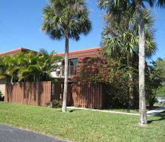 SHORT SALE SOLD: 2 bedroom 2 bath townhouse on lake in BOCA RIO-$149,900-IMMACULATE