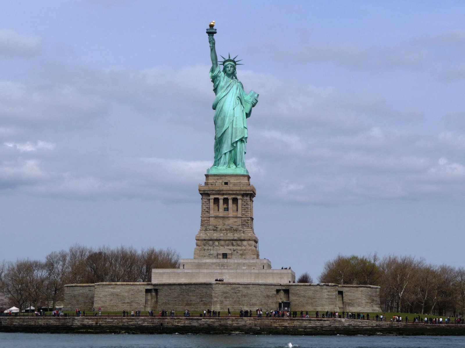 Onde Se Localiza A Estátua Da Liberdade