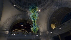 Chihuly glass sculpture