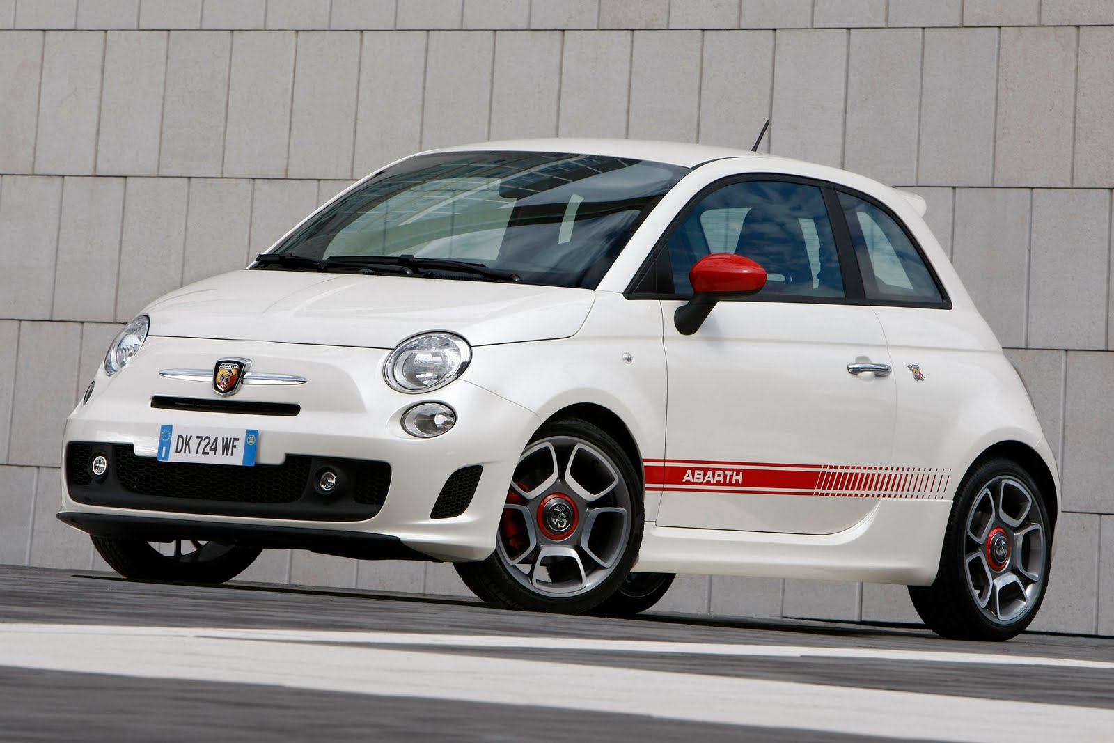 Fiat 500 USA: Abarth dreaming...