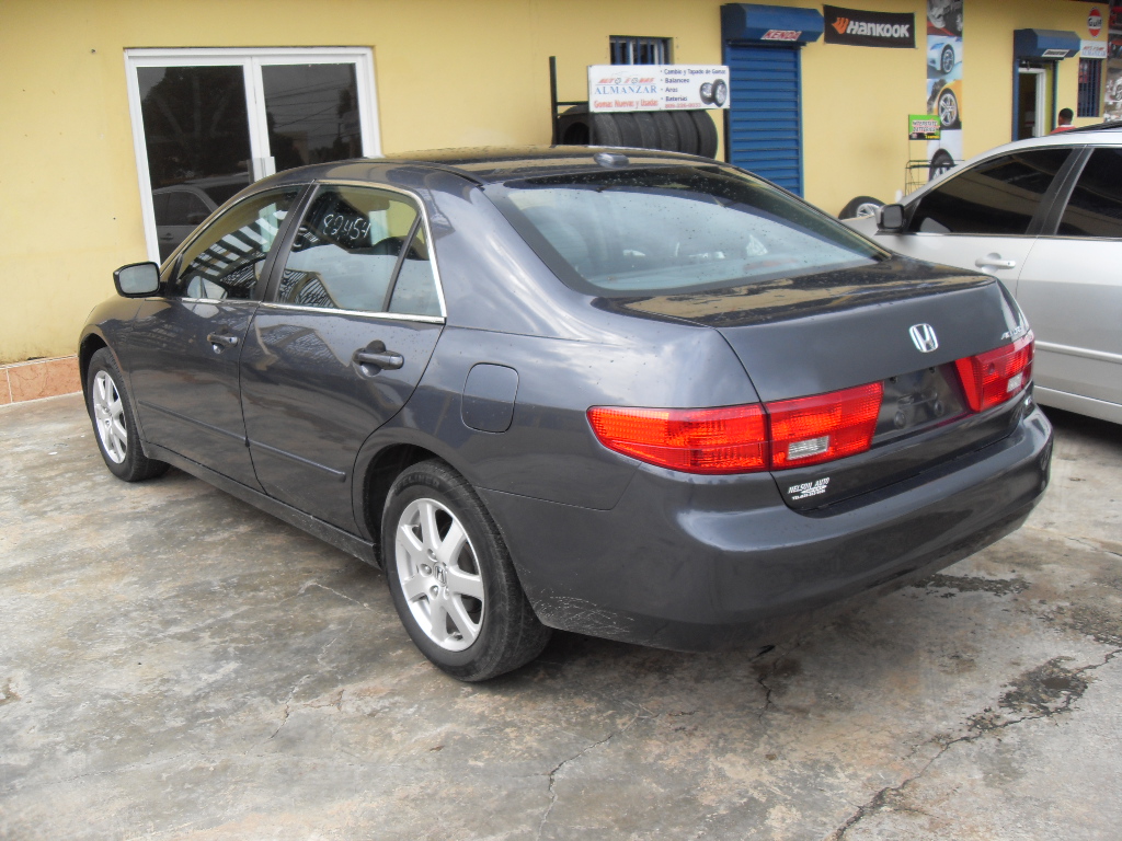 Reyes Auto Import: Honda Accord 2005 FULL Precio: RD 530,000