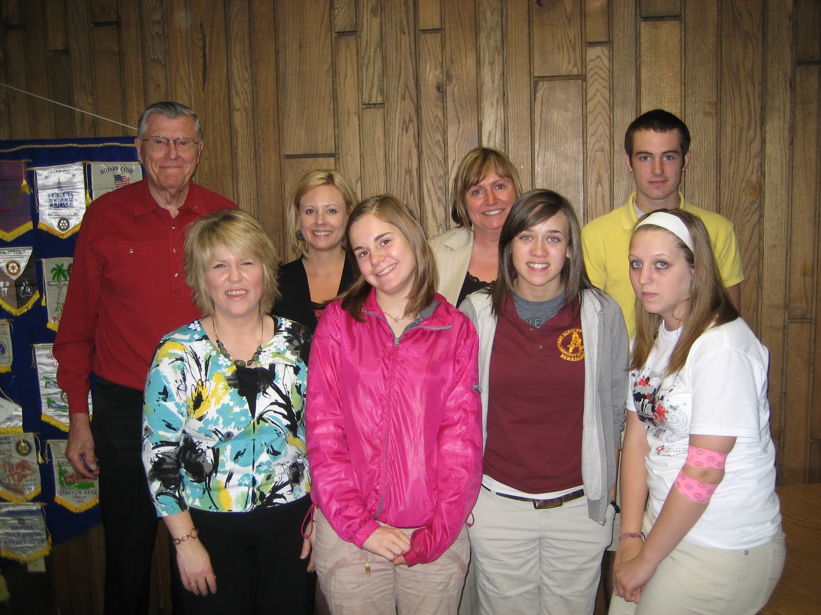 EAST ALTON ILLINOIS ROTARY CLUB THE EAST ALTONWOOD RIVER HIGH SCHOOL SCHOLARSHIP STUDENTS AND